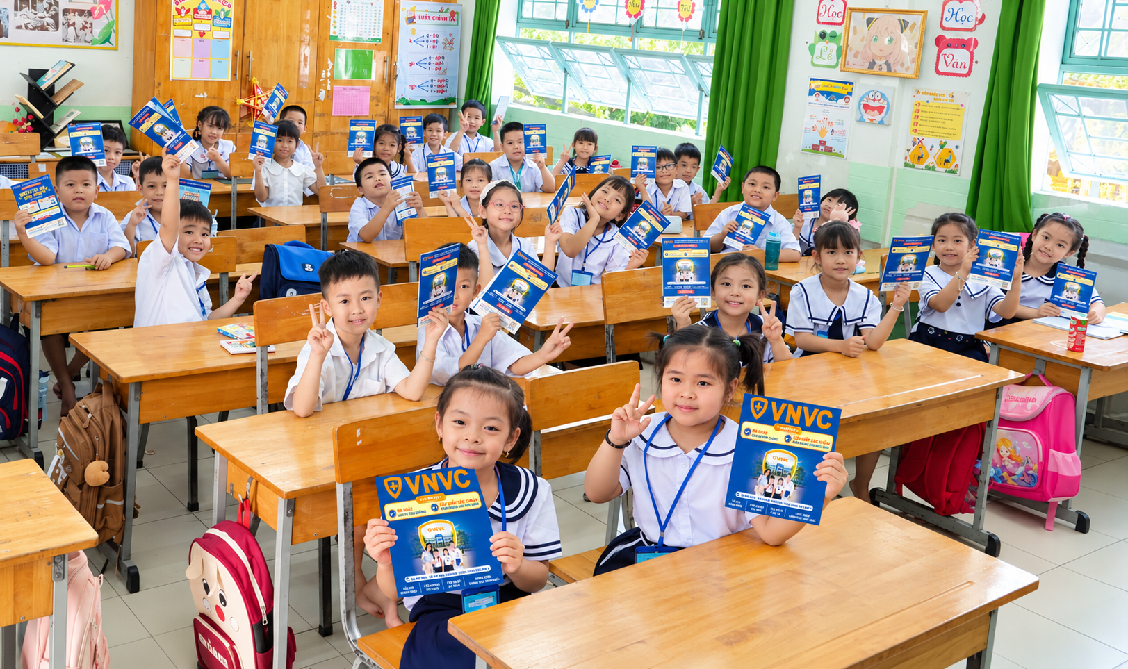 Miền Đông Nam Bộ và TP.HCM ghi nhận số trẻ tiêm bổ sung cao nhất, lần lượt gần 23% và hơn 22%; tiếp đến là miền Trung - Tây Nguyên, Đồng bằng sông Cửu Long, Hà Nội, miền Bắc và Bắc Trung Bộ. Ảnh: Mộc Thảo