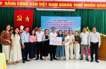 Hơn 1,46 tỷ đồng hỗ trợ bữa ăn bán trú cho trẻ em vùng cao Quảng Trị
