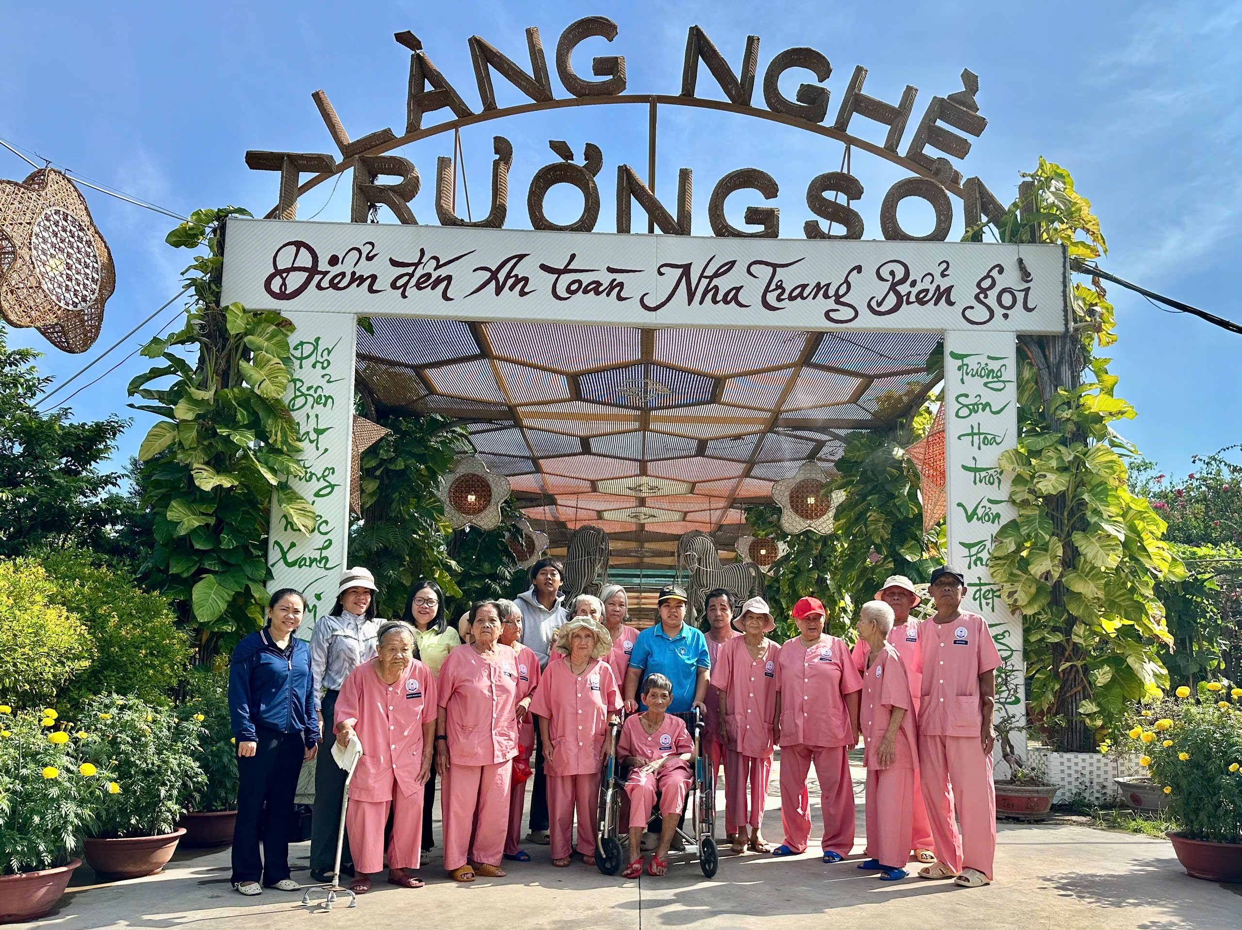 Nhiều hoạt động ý nghĩa dành cho người cao tuổi tại Trung tâm Bảo trợ xã hội và Công tác xã hội Khánh Hòa