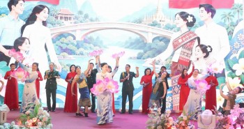 Hai Phong: Vietnamese and International Melodies Foster Friendship