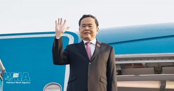 越南国会主席陈青敏启程对中国进行正式访问