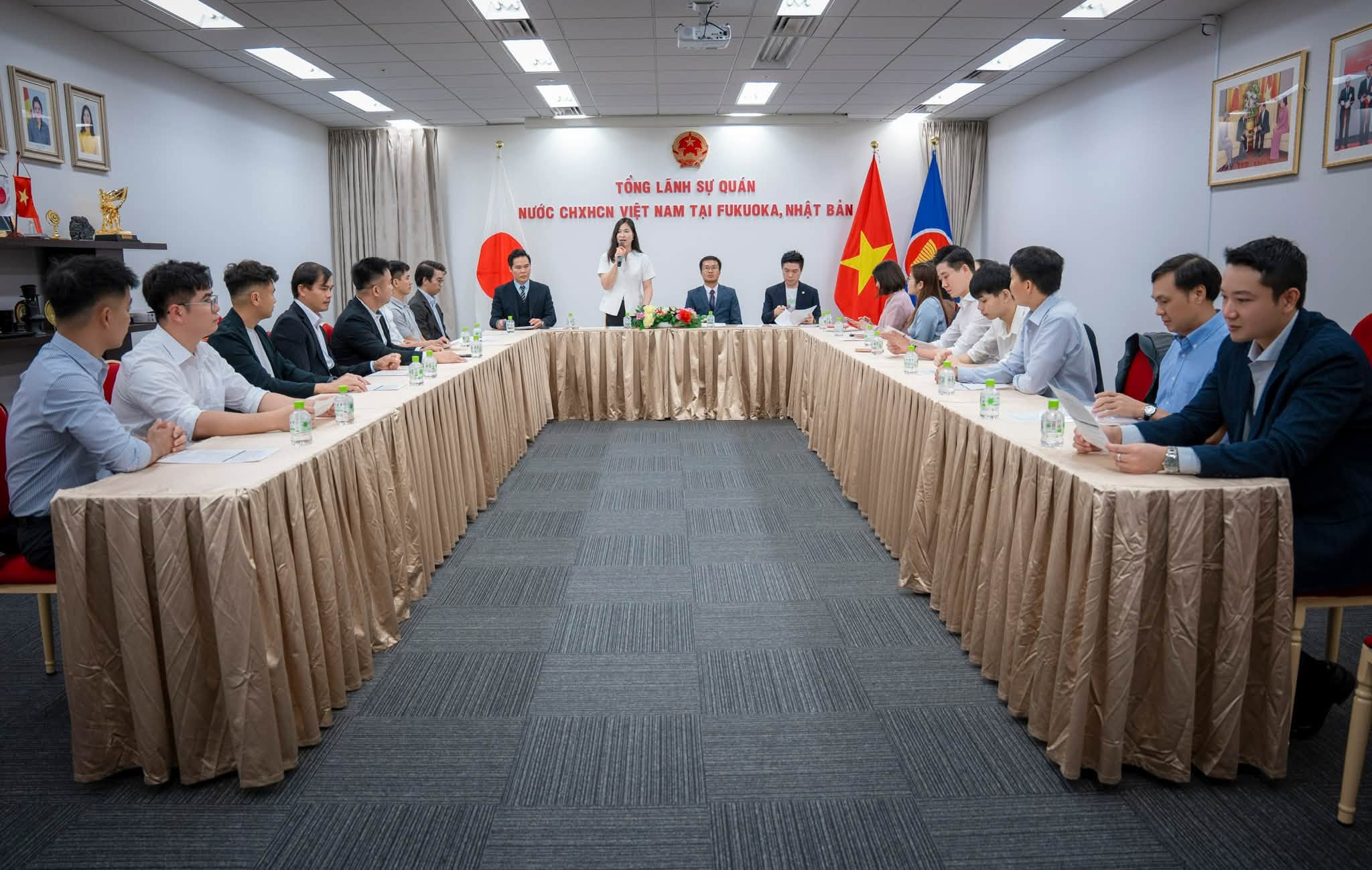 Doanh nhân Việt tại Kyushu chia sẻ kinh nghiệm kinh doanh ở Nhật Bản Doanh nhân Việt tại Kyushu chia sẻ kinh nghiệm kinh doanh ở Nhật Bản