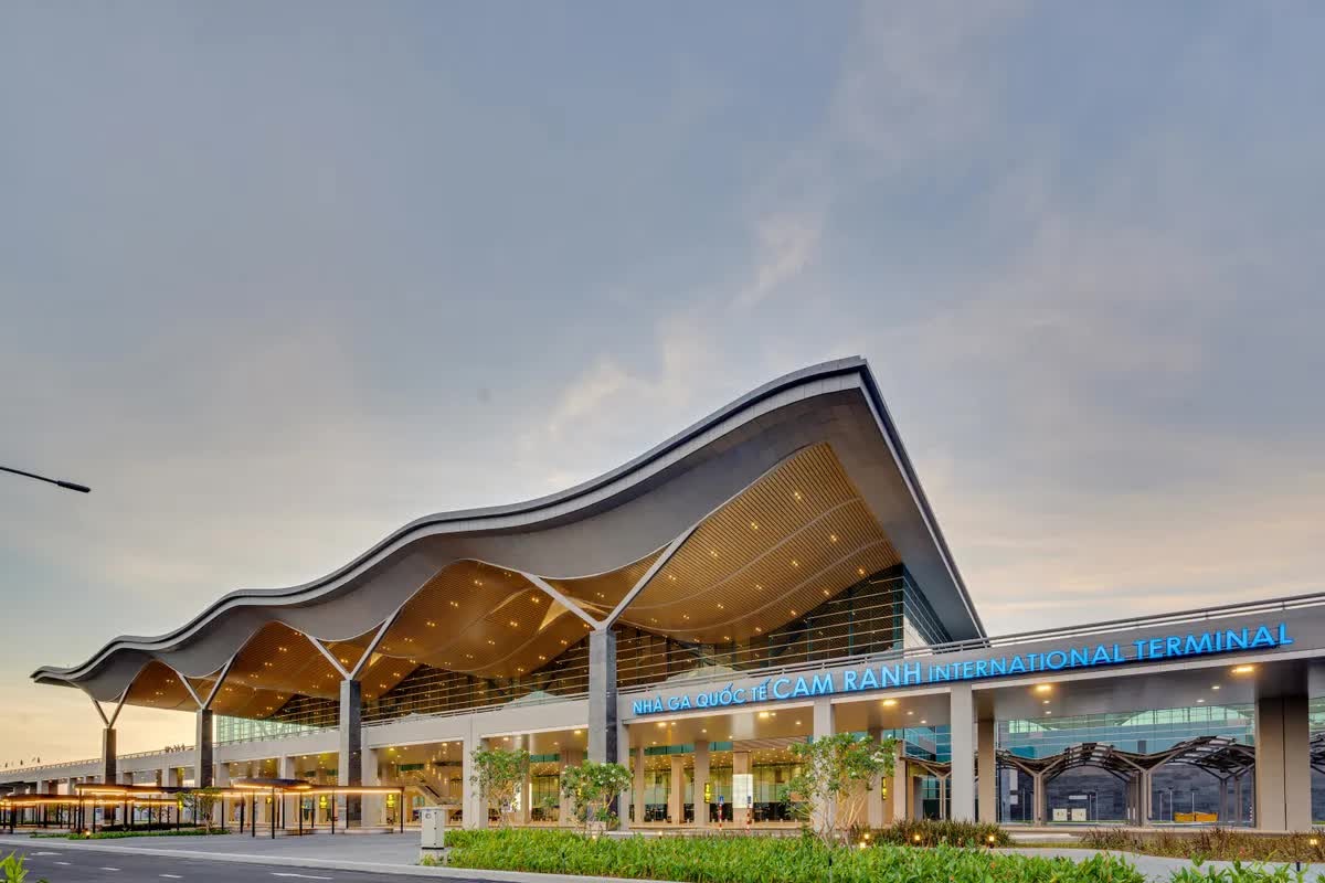Miễn thị thực cho khách Trung Quốc theo tour đến Khánh Hòa Miễn thị thực cho khách Trung Quốc theo tour đến Khánh Hòa