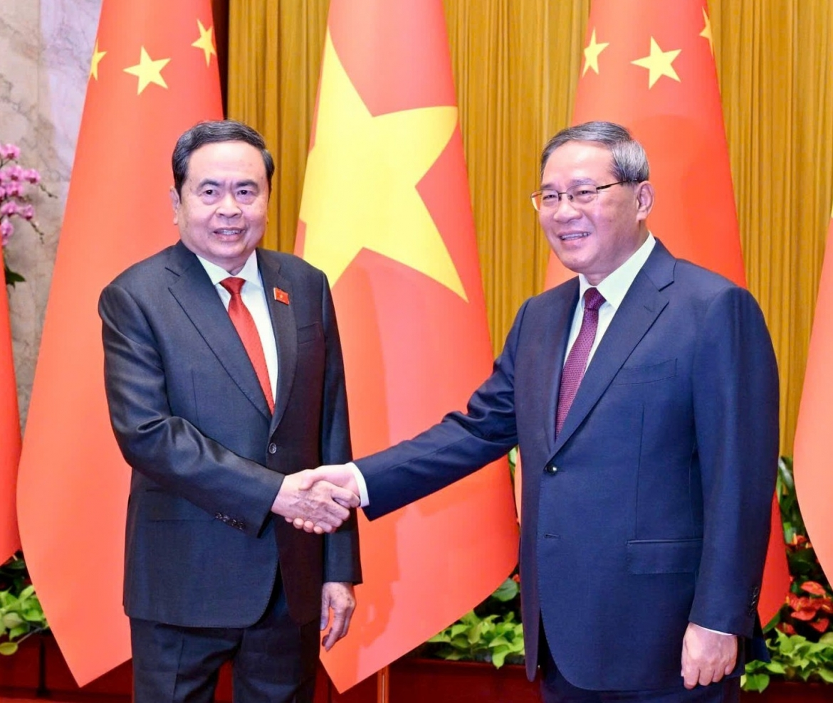 越南国会主席陈青敏会见中国总理李强。 越南国会主席陈青敏会见中国总理李强。