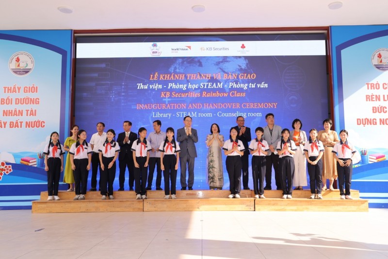 Over 2,300 Hai Phong Students Gain Access to STEAM Learning Spaces and Psychological Counseling Over 2,300 Hai Phong Students Gain Access to STEAM Learning Spaces and Psychological Counseling
