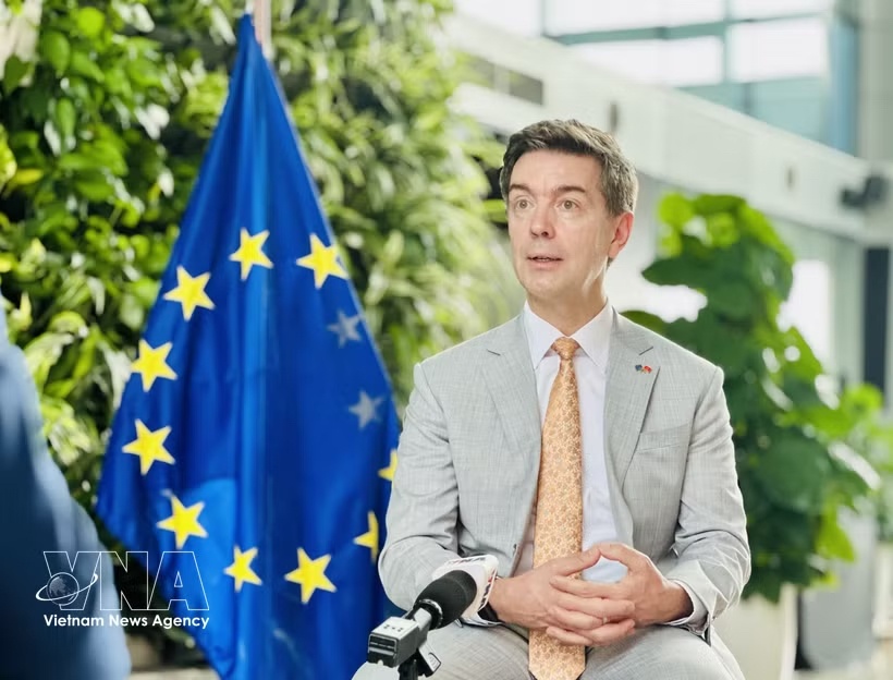 Viet Nam News Today (Oct. 17): Vietnam-EU Ties Set For New Heights With Concrete, Practical Outcomes