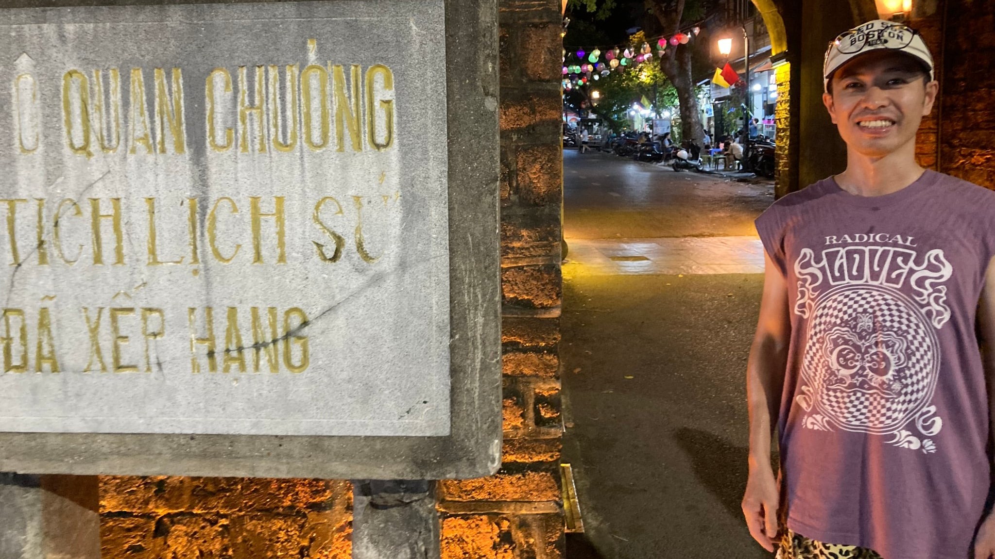 Tôi chọn ở lại bởi Việt Nam còn nhiều điều tôi chưa biết