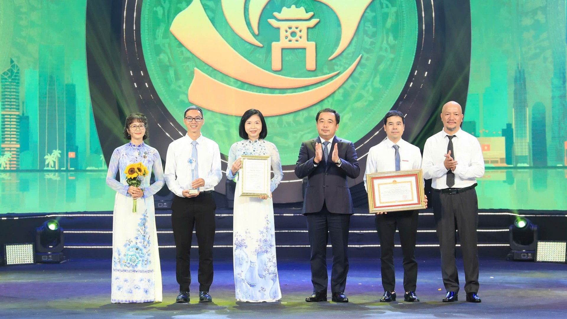 Báo chí khơi nguồn lực văn hóa, kiến tạo tương lai Thủ đô