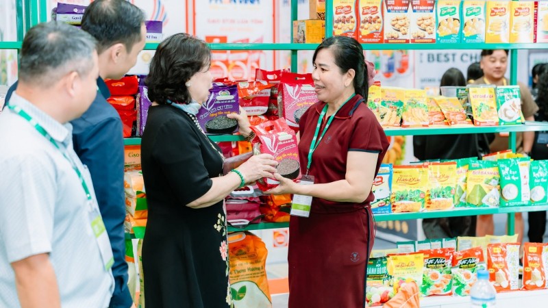 Oxfam និង VCCI-HCM ជួយគាំទ្រសហគ្រាស និងសហករណ៍លើកកម្ពស់សមត្ថភាពអភិបាលកិច្ច និងការឈានទៅរកទីផ្សារ