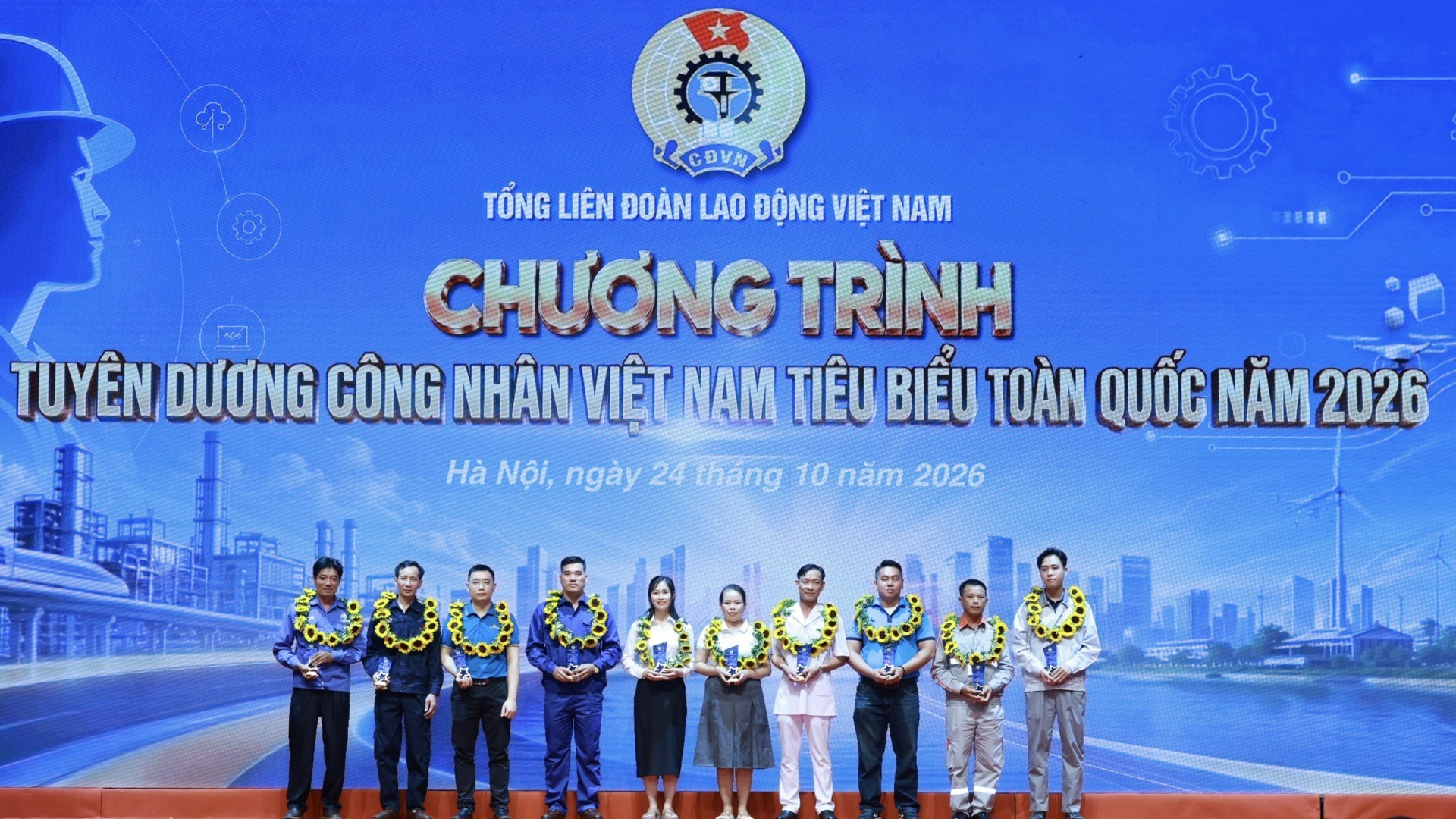 Tôn vinh những công nhân tiêu biểu, lan tỏa tinh thần lao động sáng tạo