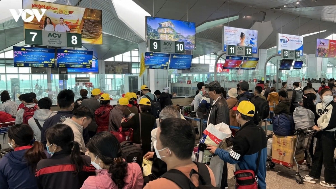 Airports handle over 110 million passengers in the January-October period of 2026.