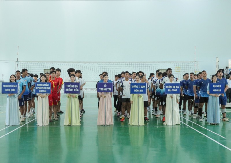 International Friendship Volleyball Exchange Held in Khanh Hoa