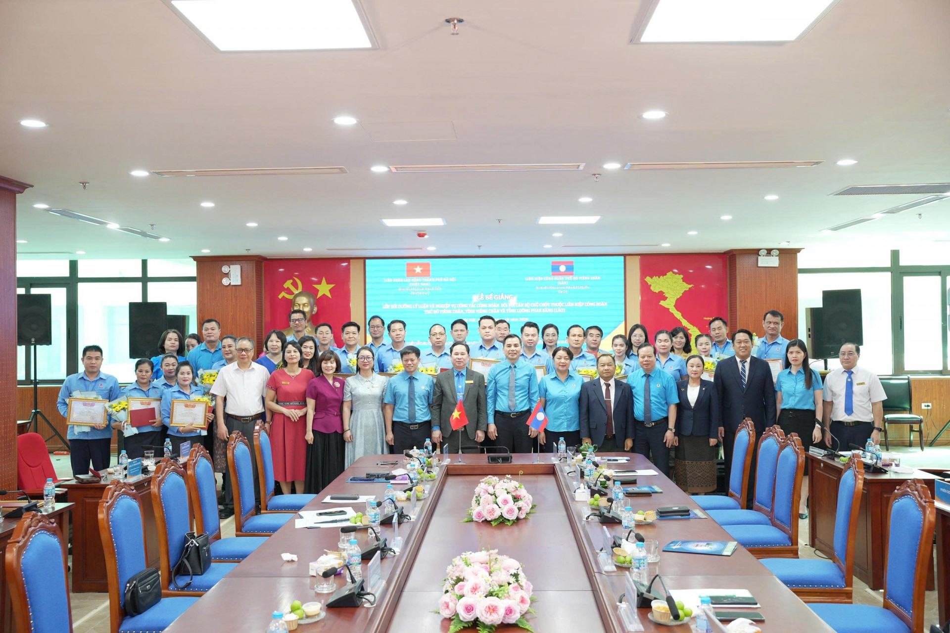 Kết thúc khóa học, 100% học viên đạt loại giỏi và xuất sắc. (Ảnh: LĐLĐ HN)