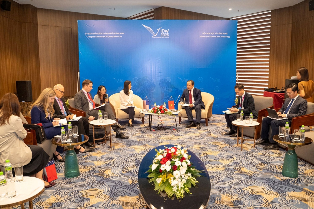 Viet Nam Joins Artemis Accords on Space Exploration