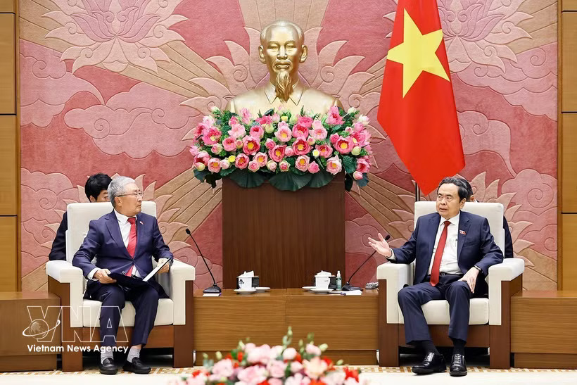 NA President receives Chairman of Korea–Vietnam Friendship Association NA President receives Chairman of Korea–Vietnam Friendship Association
