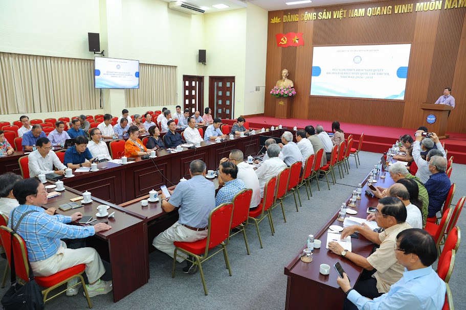 Đổi mới toàn diện hoạt động đối ngoại nhân dân để đáp ứng những yêu cầu mới theo Nghị quyết Đại hội VII