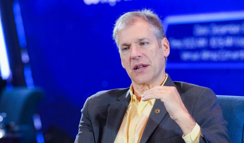 GS. Daniel Kammen cho biết sự kiện Lễ trao giải VinFuture 2026 rất đáng mong đợi vì công trình được vinh danh sẽ giúp nhân loại hiểu biết sâu sắc về thế giới hơn. Ảnh: VFP. GS. Daniel Kammen cho biết sự kiện Lễ trao giải VinFuture 2026 rất đáng mong đợi vì công trình được vinh danh sẽ giúp nhân loại hiểu biết sâu sắc về thế giới hơn. Ảnh: VFP.