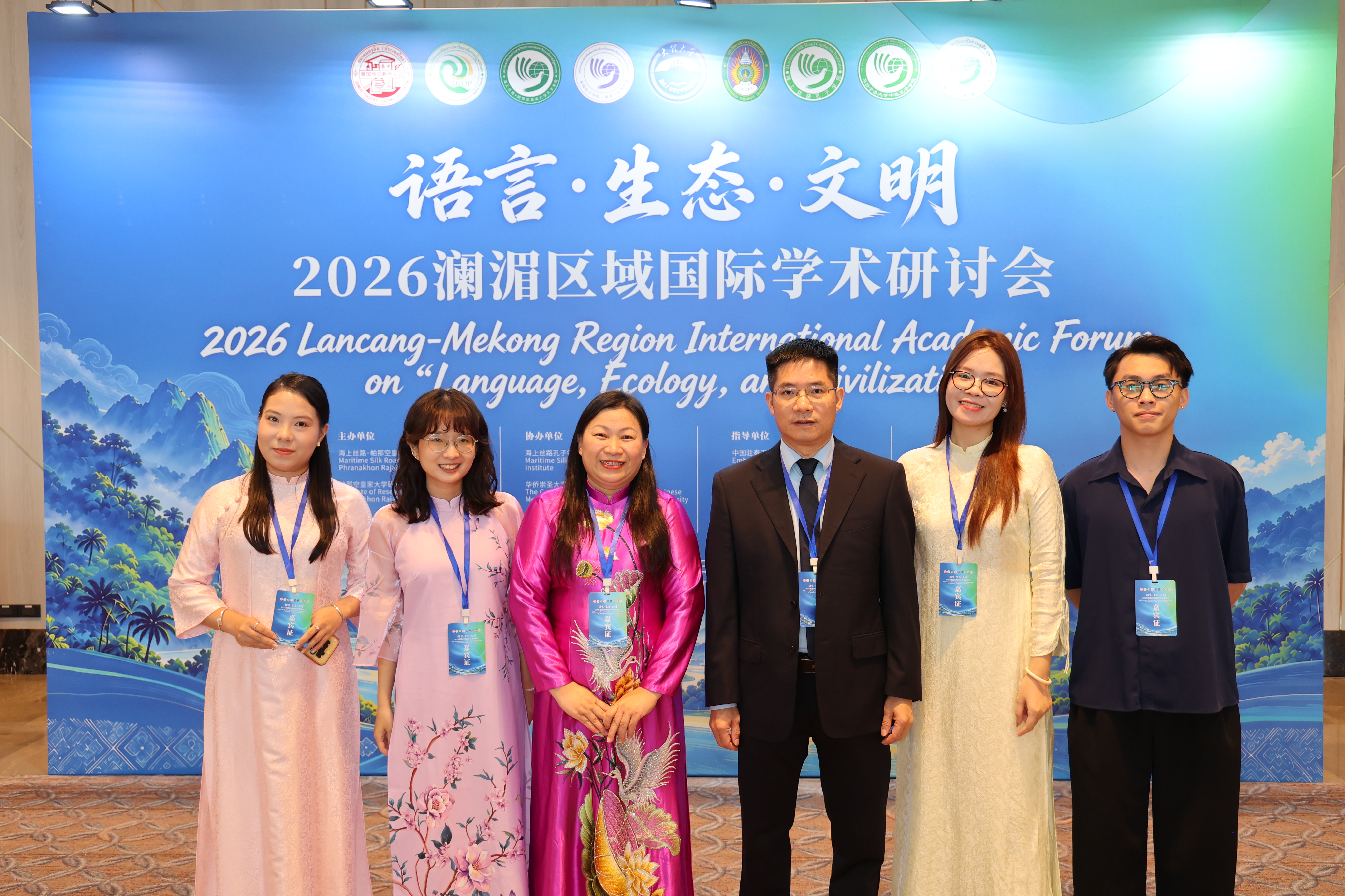 Đại học Hà Nội giới thiệu mô hình tổ chức thi HSK tại Thái Lan Đại học Hà Nội giới thiệu mô hình tổ chức thi HSK tại Thái Lan