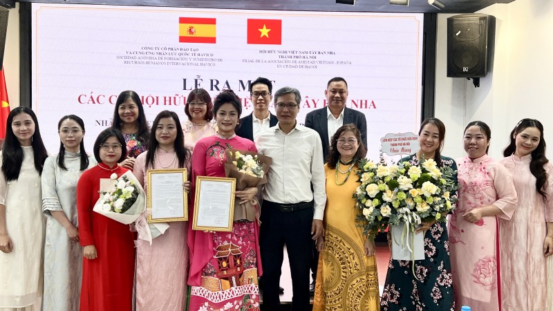 ການແລກປ່ຽນລະຫວ່າງປະຊາຊົນຊຸກຍູ້ການຮ່ວມມືຫວຽດນາມ - ແອັດສະປາຍ