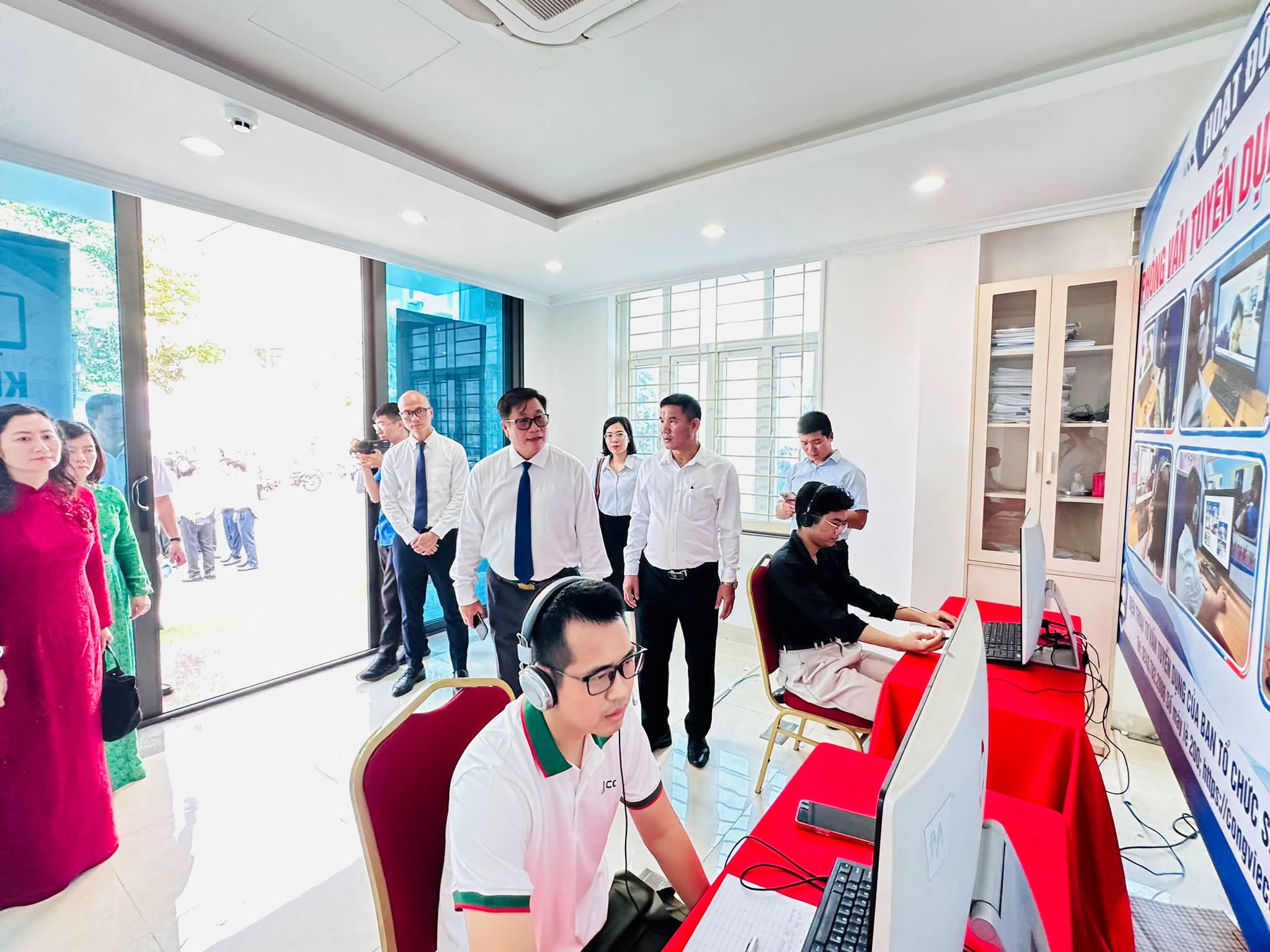 Mở rộng cơ hội việc làm, tăng sức hút nhân lực ngành xây dựng, cơ khí, giao thông
