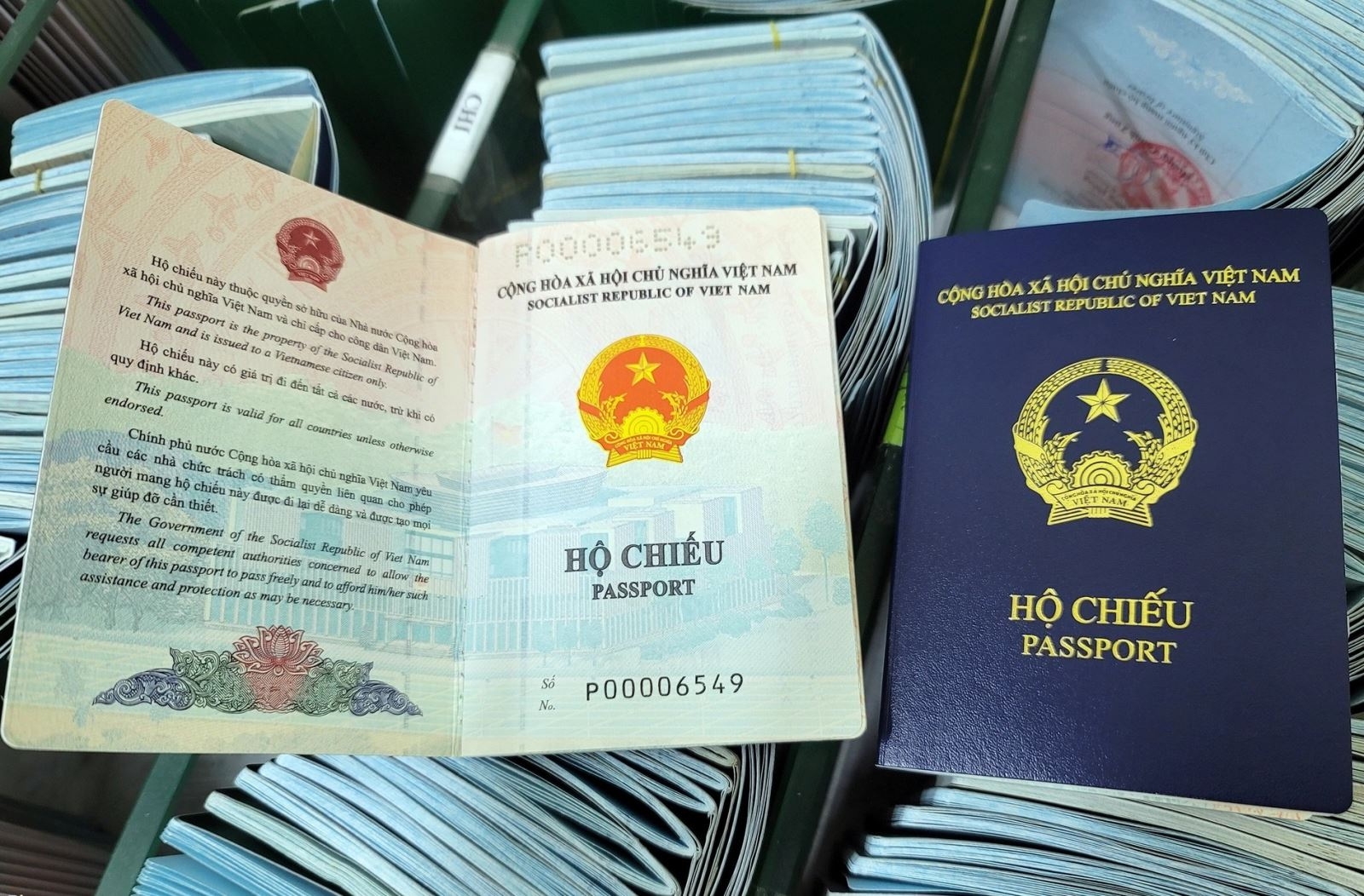Выдача обычных паспортов с электронными чипами с 1 марта 2023 г. Выдача обычных паспортов с электронными чипами с 1 марта 2023 г.