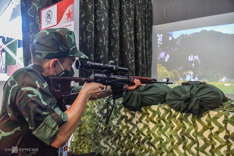 В АрМи-2021 представлено 200 единиц военной техники вьетнамского производства