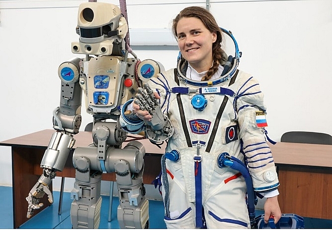 Единственная женщина-космонавт из России Анна Кикина полетела на МКС на корабле SpaceX