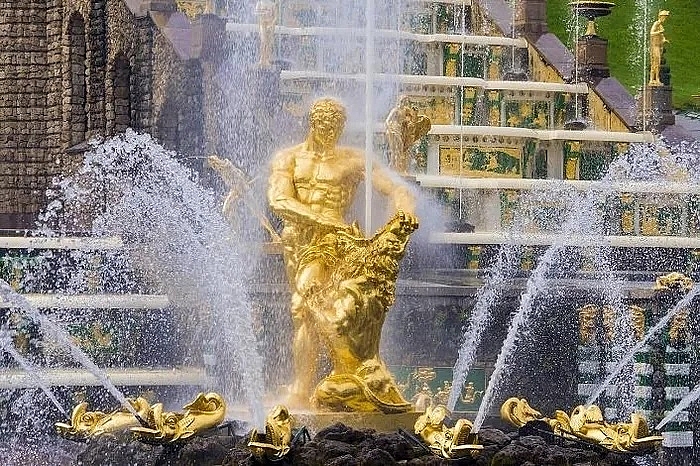 Красота 15 самых красивых фонтанов в России Красота самых красивых фонтанов в России