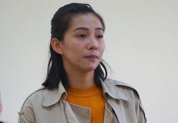 Nữ diễn viên xinh đẹp, bị tố xưng mày tao, quát tháo phóng viên giữa tòa là ai? nu dien vien xinh dep bi to xung may tao quat thao phong vien giua toa la ai