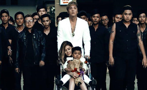Không chỉ Khá Bảnh, showbiz ở YouTube cũng ngập tràn giang hồ xăm trổ khong chi kha banh showbiz o youtube cung ngap tran giang ho xam tro