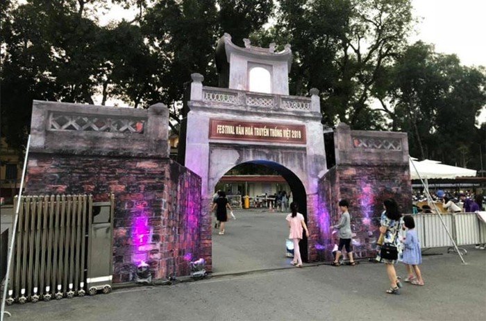 Nhếch nhác tại festival văn hóa ở Hoàng thành Thăng Long nhech nhac tai festival van hoa o hoang thanh thang long