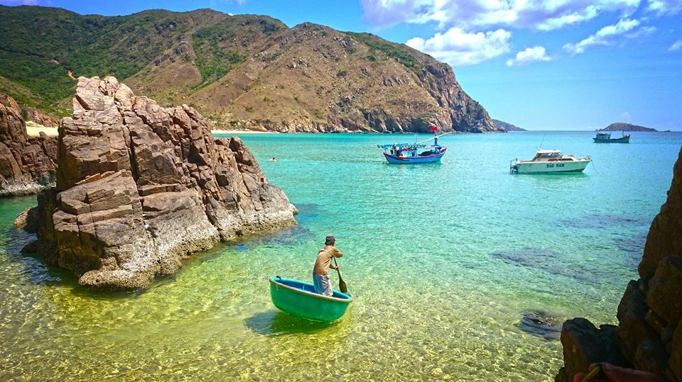 Thăm Quy Nhơn phải ghé Cù Lao Xanh không thì phí cả chuyến đi den quy nhon phai ghe cu lao xanh khong thi phi ca chuyen di