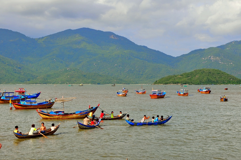 Thị xã Ninh Hòa (Khánh Hòa), nơi chạy trốn xô bồ để tìm về cõi an yên thi xa ninh hoa khanh hoa noi chay tron xo bo de tim ve coi an yen