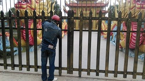 "Hé lộ" hình ảnh ngôi đền mới trong nhà thờ Tổ hơn 100 tỉ của Hoài Linh he lo hinh anh ngoi den moi trong nha tho to hon 100 ti cua hoai linh