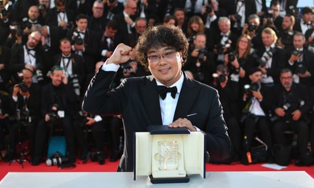 Vì sao phim "ký sinh trùng" của Hàn Quốc giành giải Cành cọ vàng của Cannes? vi sao phim ky sinh trung cua han quoc gianh giai canh co vang cua cannes