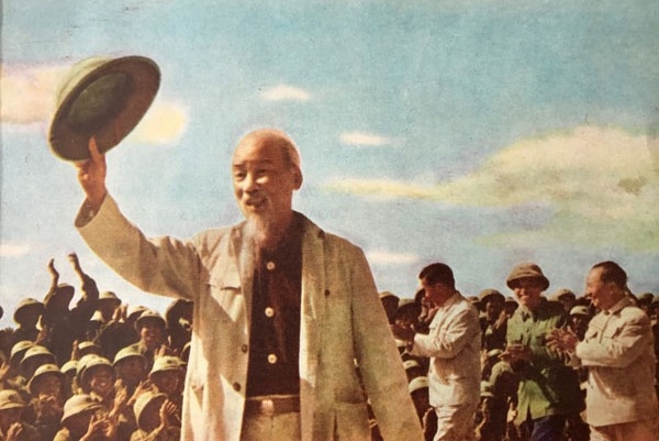 "Bác có phải là vua đâu!" bac co phai la vua dau