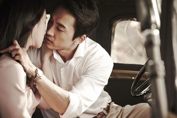 Có rất nhiều phụ nữ ngoại tình nhưng vẫn lên mạng xã hội khoe về hạnh phúc bên chồng con co rat nhieu phu nu ngoai tinh nhung van len mang xa hoi khoe ve hanh phuc ben chong con