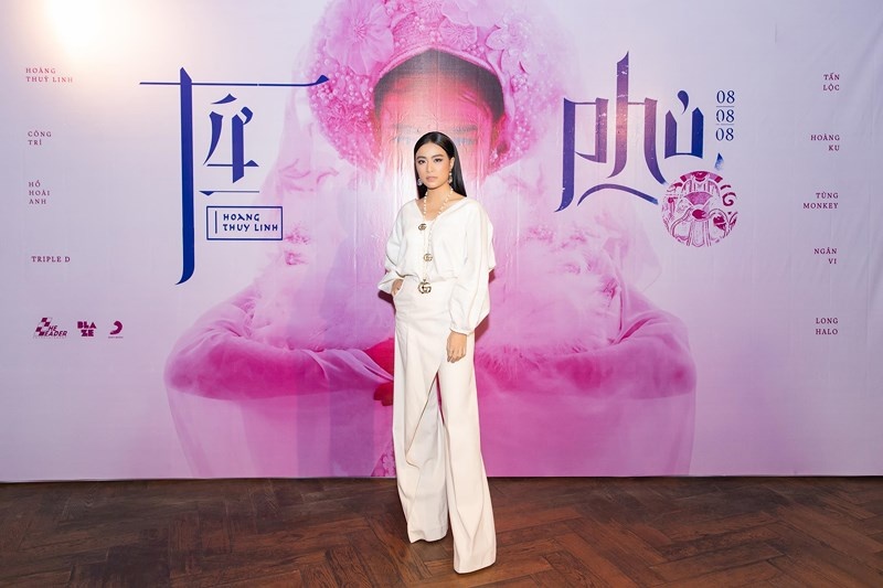 Định hướng nghệ thuật khôn ngoan của Hoàng Thùy Linh dinh huong nghe thuat khon ngoan cua hoang thuy linh