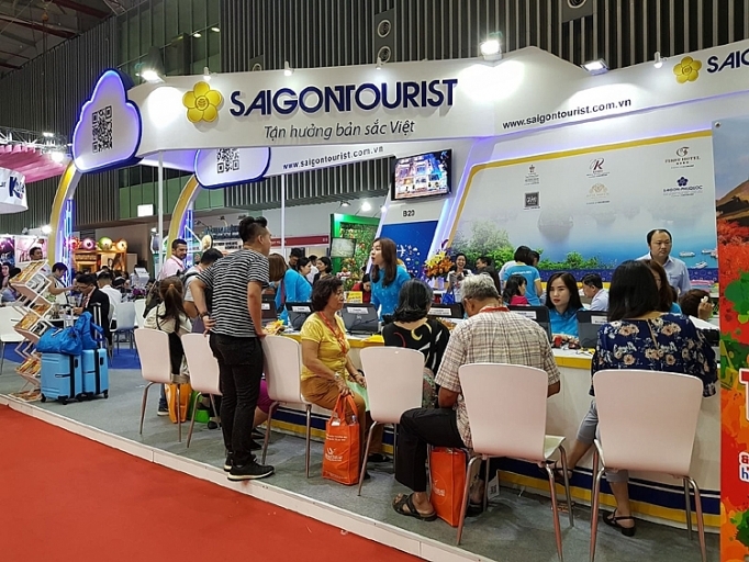 Tổng cục Du lịch yêu cầu Saigontourist giải trình ấn phẩm có "đường lưỡi bò" tong cuc du lich yeu cau saigontourist giai trinh an pham co duong luoi bo