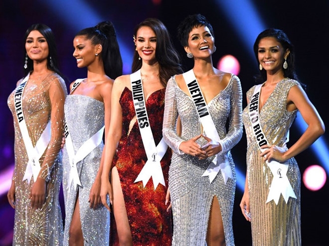 Bộ VHTTDL tổ chức bình chọn 10 sự kiện văn hóa, thể thao và du lịch tiêu biểu năm 2019 bo vhttdl to chuc binh chon 10 su kien van hoa the thao va du lich tieu bieu nam 2019