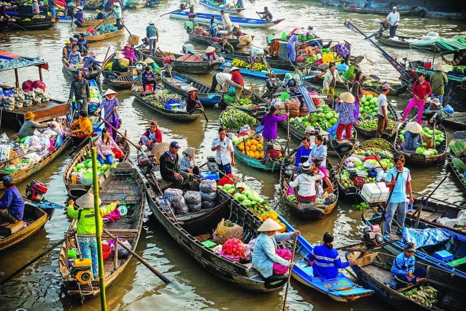 Ẩm thực, bia và các khu chợ là những trải nghiệm không thể bỏ qua của du khách khi đến Việt Nam am thuc bia va cac khu cho la nhung trai nghiem khong the bo qua cua du khach khi den viet nam