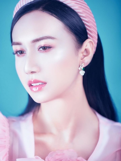 Lynk Lee hoá quý cô đài các khiến ai nấy đều ngoái nhìn Lynk Lee hoá quý cô đài các khiến ai nấy đều ngoái nhìn