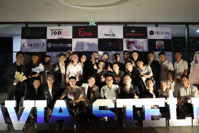 undefined 4251 thpt fpt prom erik sunihalinh8