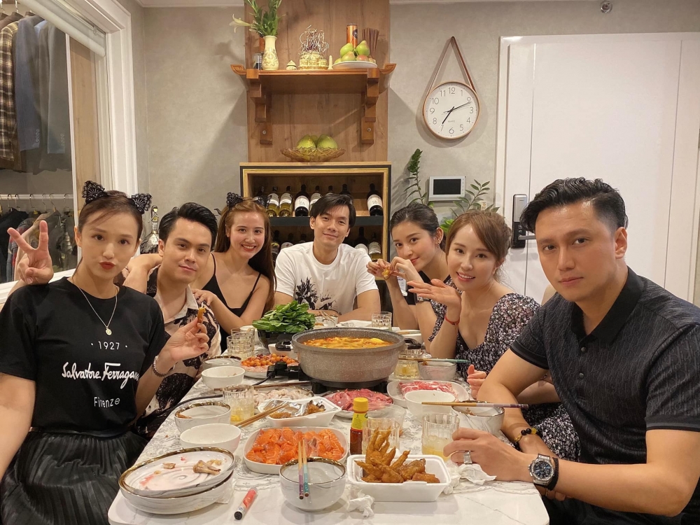 undefined 0112 thuy 2