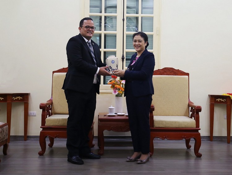 Nhiệm vụ trọng tâm là thúc đẩy việc thành lập Hội hữu nghị Việt Nam – Dominica Nhiệm vụ trọng tâm là thúc đẩy việc thành lập Hội hữu nghị Việt Nam – Dominica
