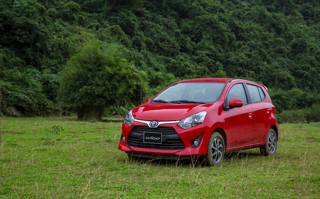 Giá xe ô tô Toyota mới nhất tháng 11/2019 gia xe toyota moi nhat thang 112019