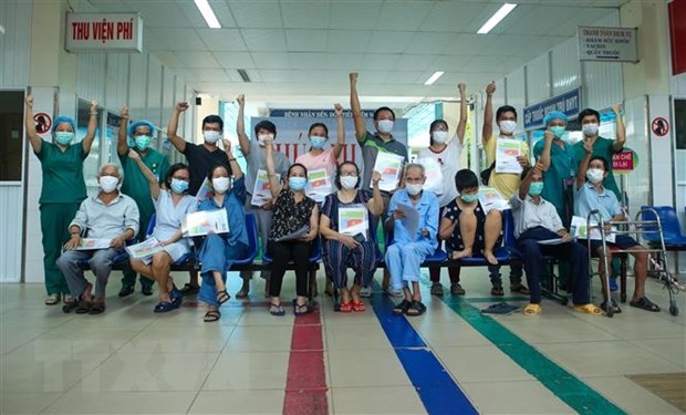 imf ຍ ອງຍ ຜ ນງານຂອງຫວຽດນາມ ໃນການປ ອງກ ນ ແລະ ຕ ານການລະບາດຂອງ covid 19