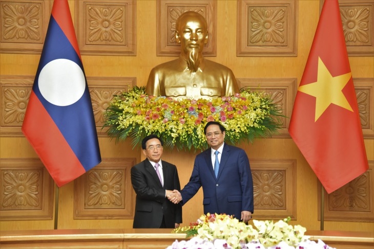 ການ​ພົບ​ປະ​ເຈ​ລະ​ຈາ​ຂັ້ນ​ສູງ ຫວຽດ​ນາມ - ລາວ