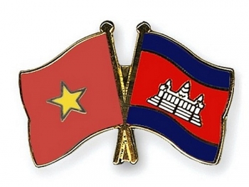 ຄະນະກຳມະການສູນກາງພັກປະຊາຊົນກຳປູເຈຍ ສົງສານອວຍພອນວັນສ້າງຕັ້ງພັກກອມມູນິດຫວຽດນາມຄົບຮອບ 91 ປີ