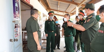 ຄະນະຊ່ຽວຊານຫວຽດນາມ ສືບຕໍ່ຊຸດເຝີກອົບຮົມ ໃຫ້ພະນັກງານແພດໝໍທະຫານ ສປປ.ລາວ ຢູ່ ແຂວງສະຫວັນນະເຂດ